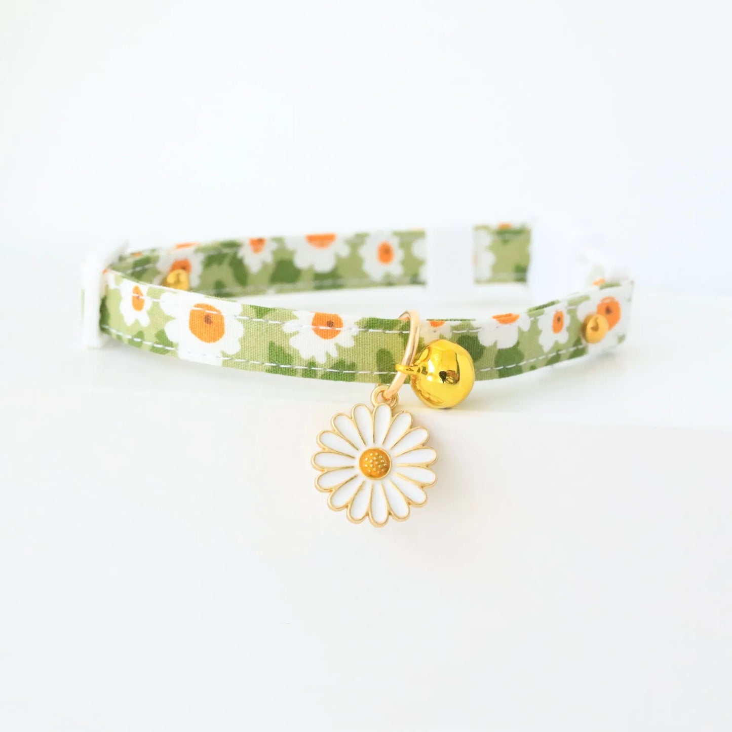 Daisy Safety Collar with Bell for Cats and Small Dogs