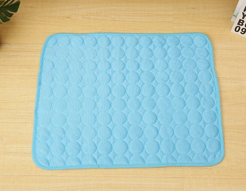 Washable Cooling Mat: Ideal Comfort for Your Pet on Hot Days